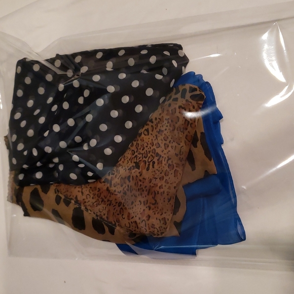 3 bundle Scarf Wrap includrs Leopard Print, Blue Poker Dot, Royal Blue Silk. - Picture 8 of 8